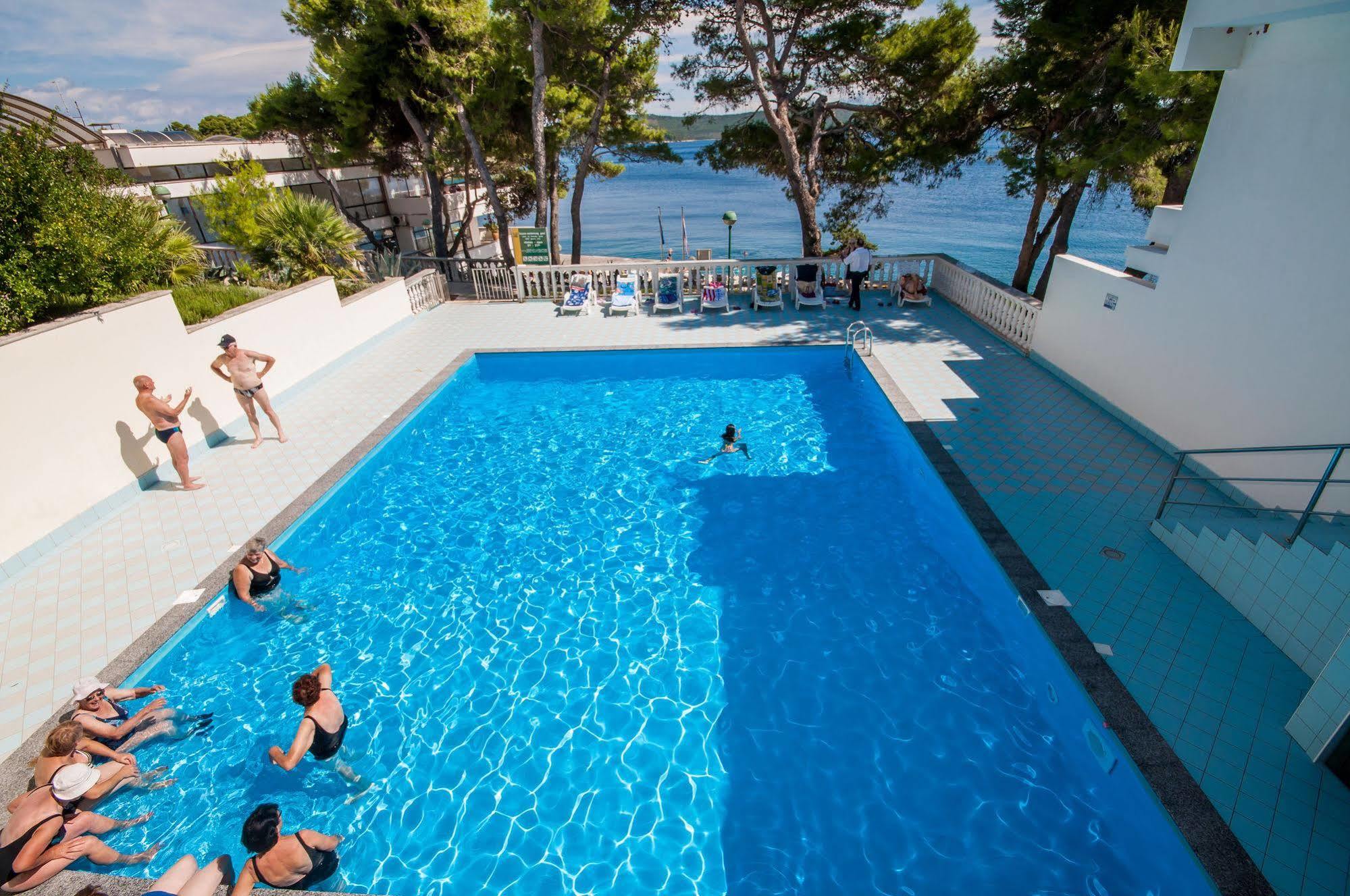 Hotel Lavanda Božava エクステリア 写真